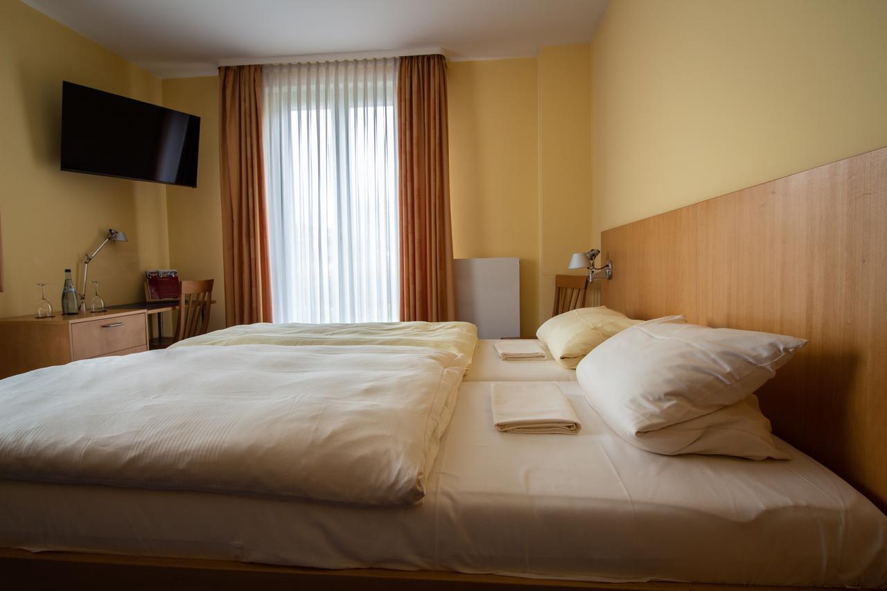 Hotel Goldene Gans Маннгейм Екстер'єр фото